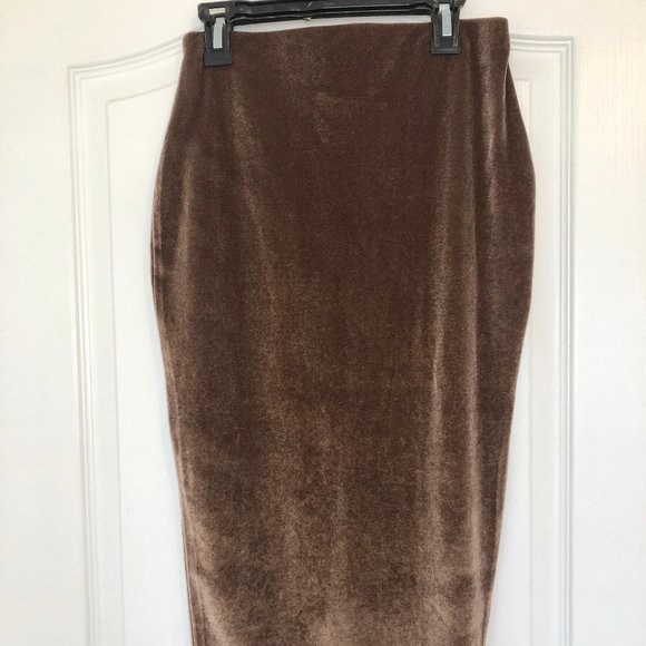 Velour Midi Skirt - Picture 3 of 4